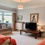 Rent 5 bedroom house in South East England