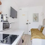 Appartement de 9 m² avec 1 chambre(s) en location à Paris