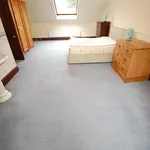 Rent 5 bedroom flat in Aberdeen