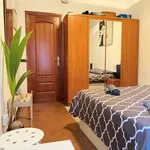 Rent 1 bedroom apartment in Barcelona']