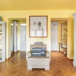 Rent 1 bedroom apartment of 45 m² in Dusseldorf