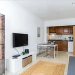 Rent 4 bedroom apartment of 55 m² in Lisboa