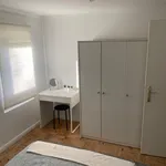 Rent 3 bedroom apartment in Lisbon