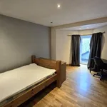 Rent 4 bedroom flat in Scotland