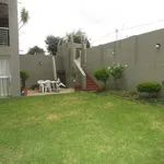 Rent 2 bedroom apartment of 84 m² in Johannesburg