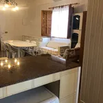 Rent 3 bedroom house of 150 m² in Maruggio