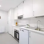 Rent a room of 160 m² in madrid