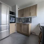 Appartement de 82 m² avec 4 chambre(s) en location à Le