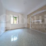 Rent 4 bedroom apartment of 90 m² in Monte di Procida