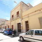 Rent 4 bedroom apartment of 100 m² in Trapani