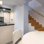 Rent 4 bedroom apartment of 60 m² in Lisboa