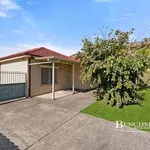 Rent 4 bedroom house in Wattle Grove