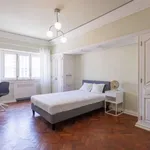 Rent a room in lisbon