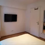 Rent a room of 100 m² in Berlin