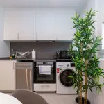 Alquilo 3 dormitorio apartamento de 65 m² en Barcelona