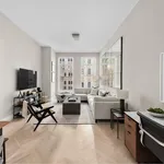 Rent 1 bedroom apartment of 102 m² in New York City