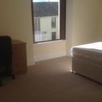 Rent 4 bedroom house in Wales