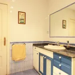 Rent 7 bedroom apartment in Madrid