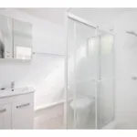 Rent 1 bedroom apartment in Annerley