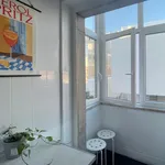 Rent 2 bedroom apartment of 88 m² in Lisbon