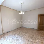 Affitto 2 camera appartamento di 80 m² in Roma