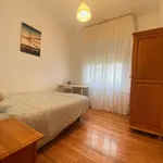 Rent 4 bedroom apartment in Bilbao