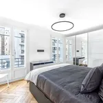 Appartement de 646 m² avec 1 chambre(s) en location à Paris