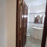 Alugar 2 quarto apartamento de 90 m² em Quarteira