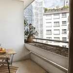 Appartement de 13 m² avec 3 chambre(s) en location à Paris