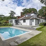 Rent 7 bedroom house in Stanmore