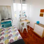 Rent 6 bedroom apartment in Lisbon