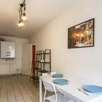  appartement avec 5 chambre(s) en location à Paris