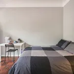 Rent a room in lisbon