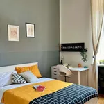 Rent a room in turin