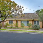 Rent 3 bedroom house in North Bendigo