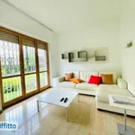 Rent 4 bedroom apartment of 95 m² in Milan