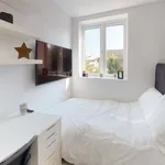 Rent 5 bedroom flat in Birmingham