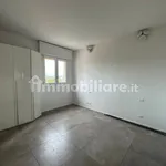 Affitto 3 camera appartamento di 118 m² in Bologna