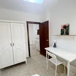 Alquilar 4 dormitorio apartamento en Granada