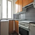 Rent 2 bedroom apartment of 550 m² in Paris