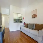 Rent 2 bedroom apartment of 40 m² in Porto