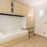 Rent 2 bedroom apartment of 70 m² in florence