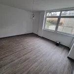 Miete 6 Schlafzimmer wohnung von 107 m² in Neuwied