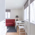 Rent 1 bedroom apartment in Porto