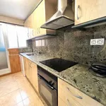 Rent a room of 100 m² in valencia