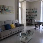 Rent 2 bedroom apartment of 90 m² in Napoli