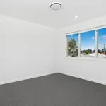 Rent 3 bedroom apartment in Lake Illawarra