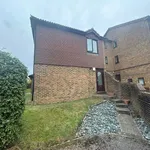 Rent 1 bedroom flat in Guildford