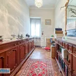 Rent 6 bedroom apartment of 180 m² in Turin