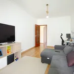 Rent 2 bedroom apartment of 85 m² in Lisboa